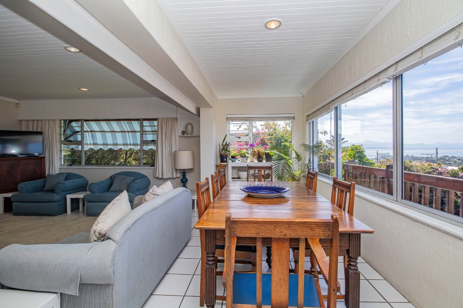 3 Bedroom Property for Sale in Upper Robberg Western Cape